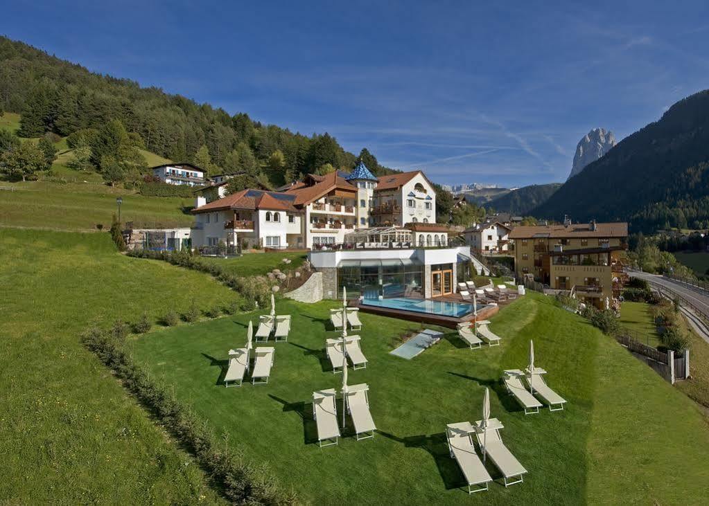 Alpenheim Charming&Spa Hotel St. Ulrich in Gröden Exterior foto